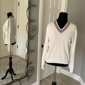 White Tail V-Neck with Striped Detail